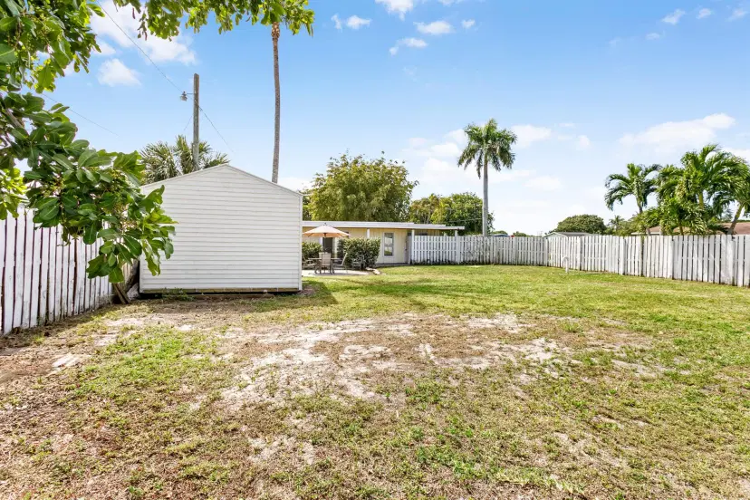 Picture of 2839 Seminole Road, Palm Springs FL 33406