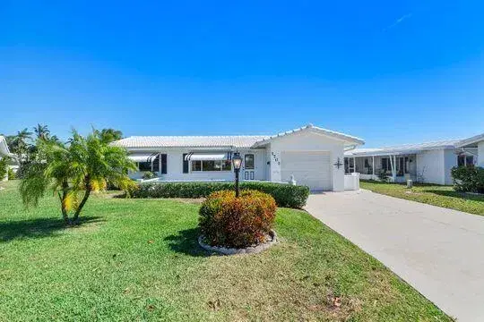 Picture of 1701 SW 19Th Court, Boynton Beach FL 33426