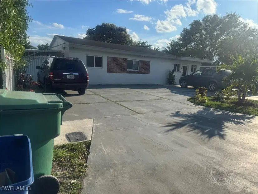 Picture of 2520 NW 166Th St, Miami FL 33054