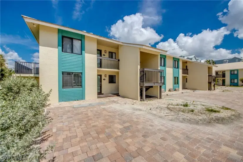 Picture of 22796 Island Pines Way 111, Fort Myers Beach, FL 33931