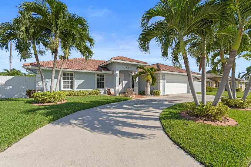 Picture of 1906 N A Street, Lake Worth Beach, FL 33460