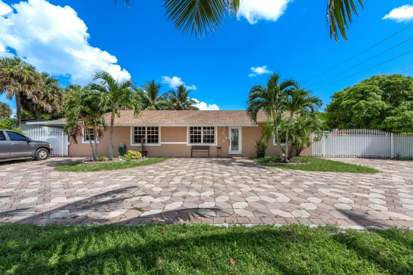 Picture of 3019 Indian Trail, Lake Worth FL 33462