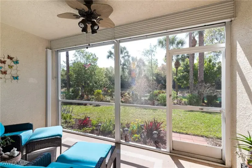 Picture of 209 Robin Hood Cir 5, Naples FL 34104