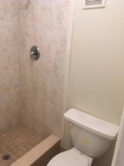 Picture of 2862 NW 55Th Ave # 2B, Lauderhill, FL 33313