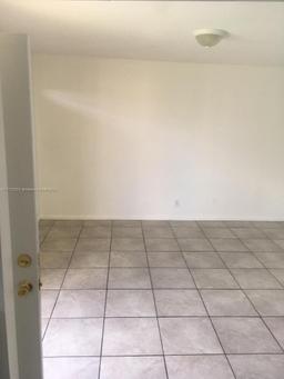 Picture of 101 NE 41St St # E83, Oakland Park, FL 33334