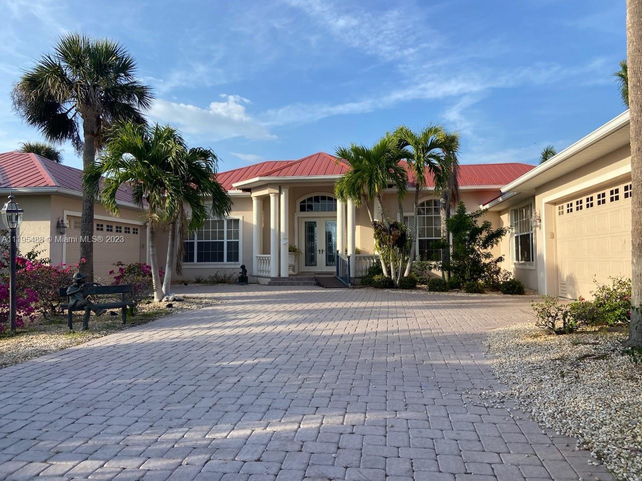 Picture of 1524 Columbian Drive, Punta Gorda, FL 33950