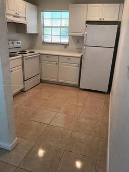 Picture of 700 NW 19Th Ter, Fort Lauderdale, FL 33311