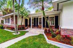 Picture of 4756 Bay Point Rd, Miami, FL 33137