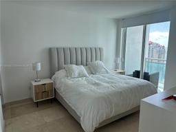 Picture of 950 Brickell Bay Dr # 3505, Miami, FL 33131