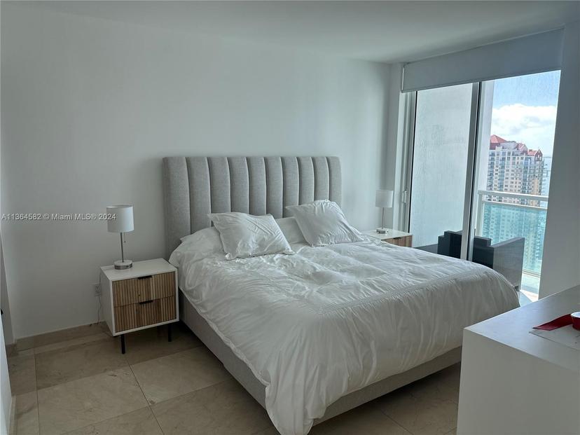 Picture of 950 Brickell Bay Dr # 3505, Miami FL 33131