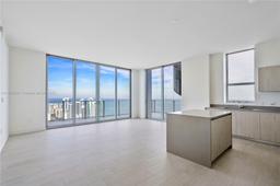 Picture of 4010 S Ocean Dr, Hollywood, FL 33019