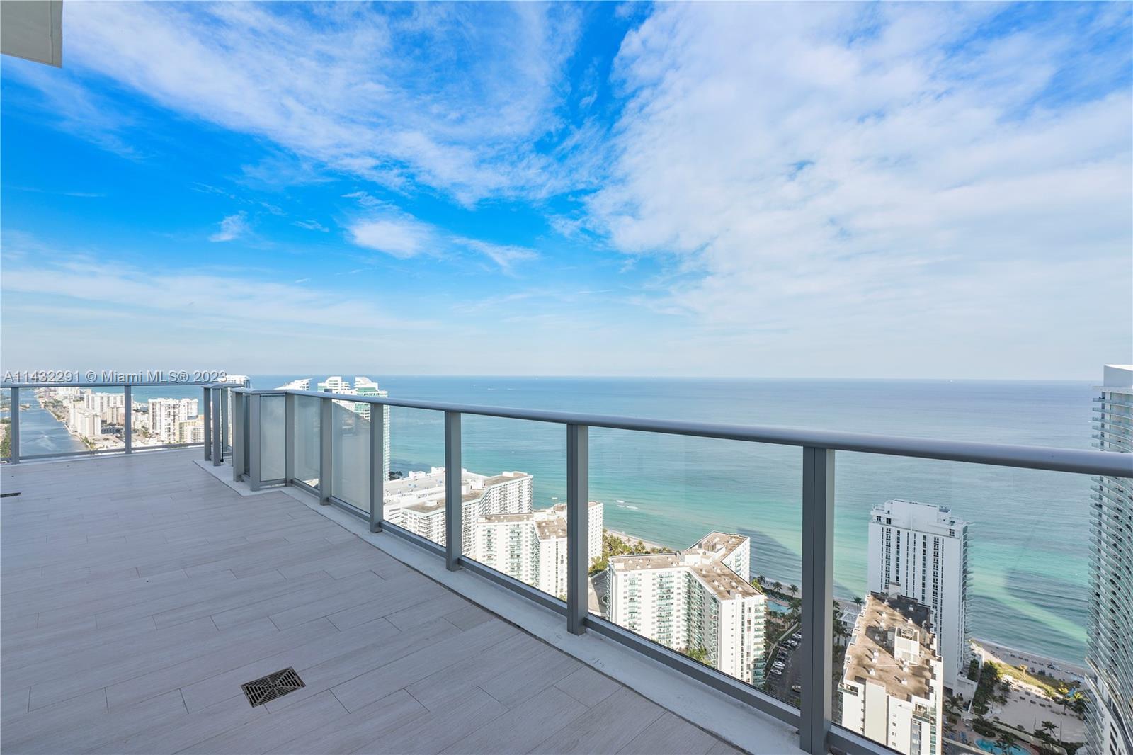 Picture of 4010 S Ocean Dr, Hollywood, FL 33019