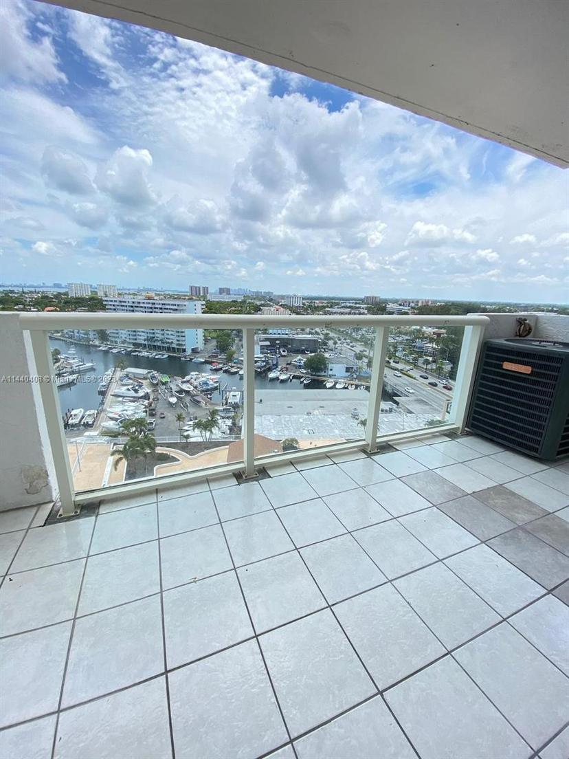 Picture of 13499 Biscayne Blvd # 1408, North Miami FL 33181