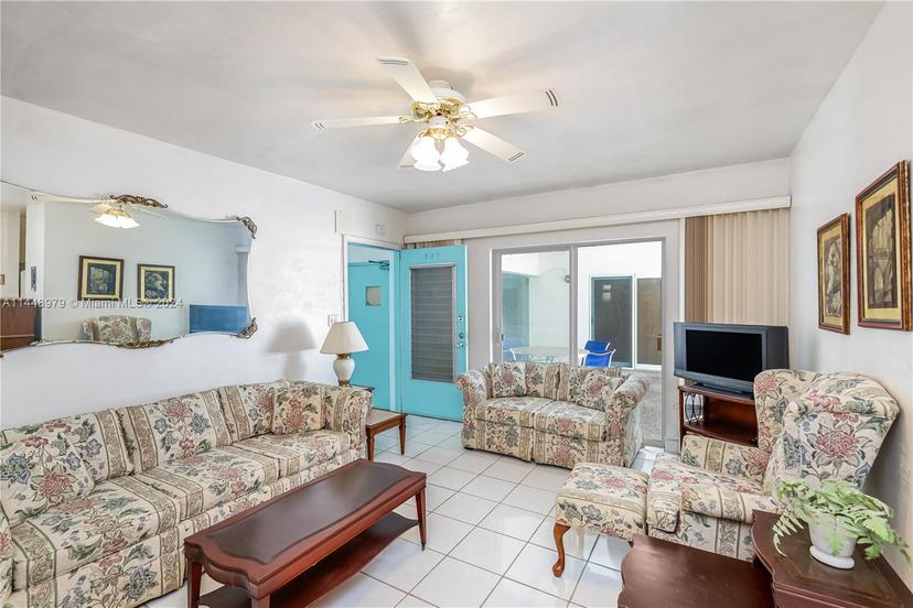 Picture of 350 Collins Ave # 307, Miami Beach FL 33139