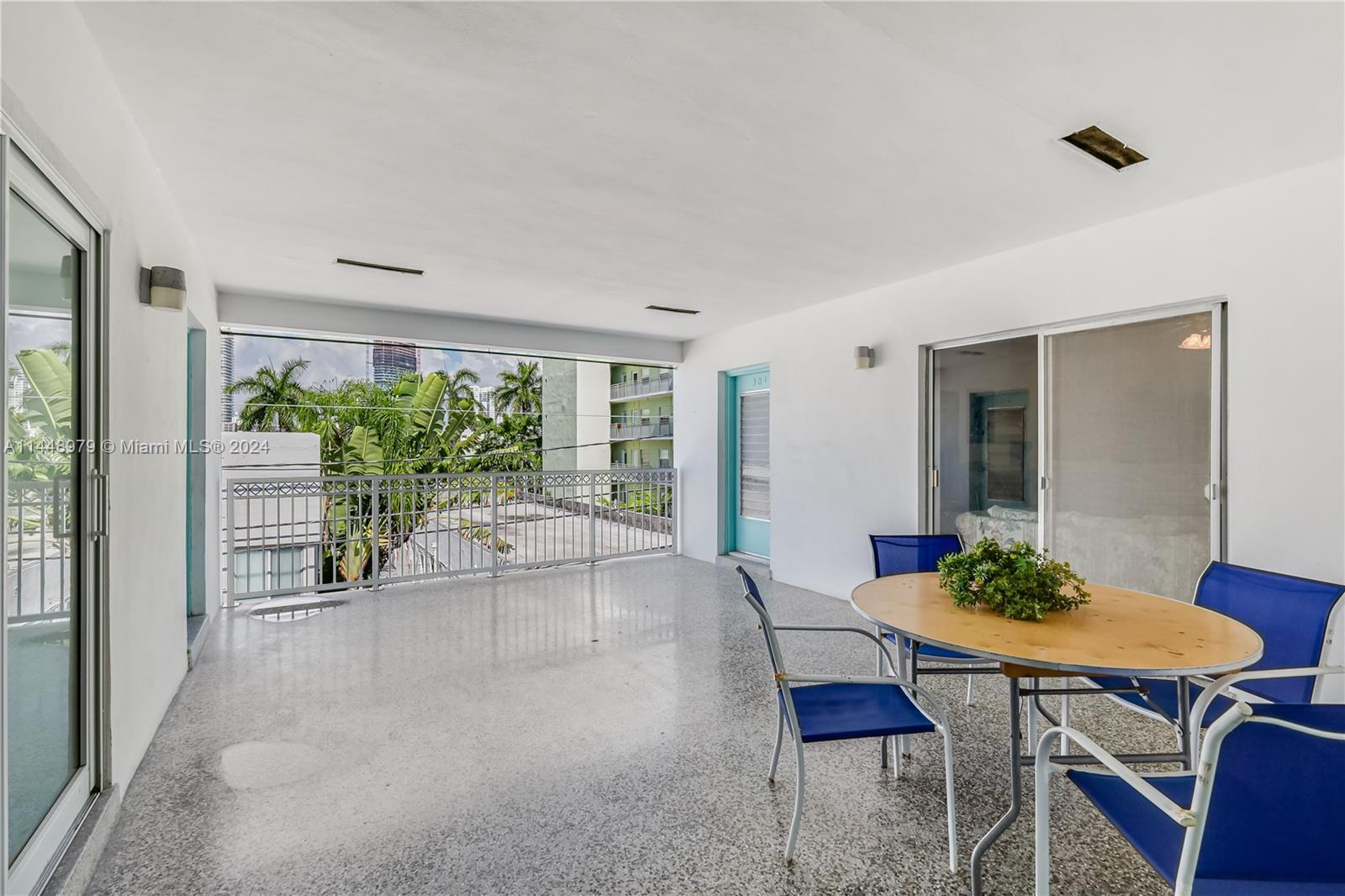 Picture of 350 Collins Ave # 307, Miami Beach, FL 33139