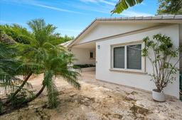 Picture of 433 E Dilido Dr, Miami Beach, FL 33139