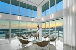 Picture of 450 Alton Rd, Miami Beach, FL 33139