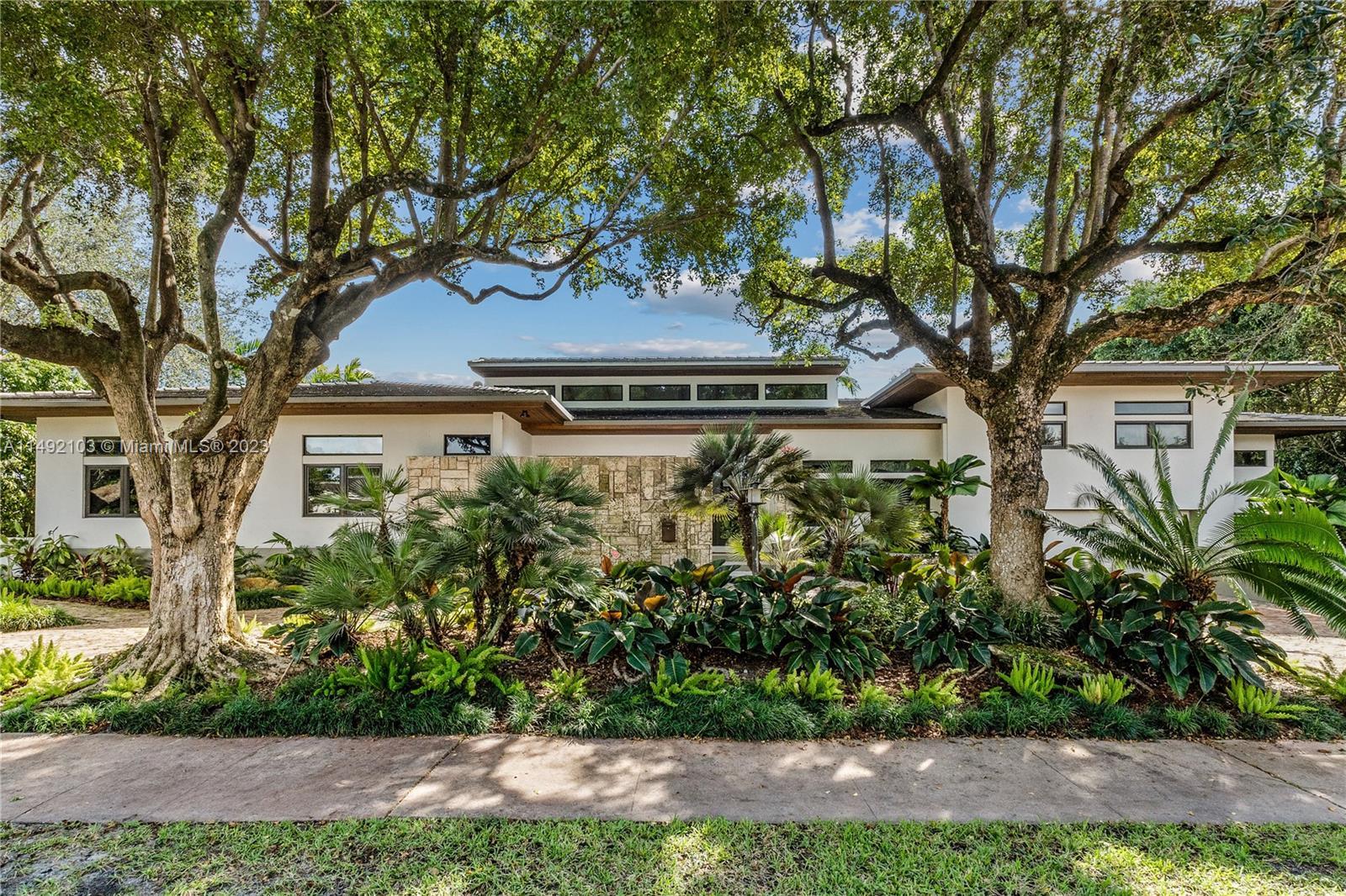 Picture of 1060 Alfonso Ave, Coral Gables, FL 33146