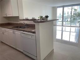 Picture of 1155 Brickell Bay Dr # 307, Miami, FL 33131