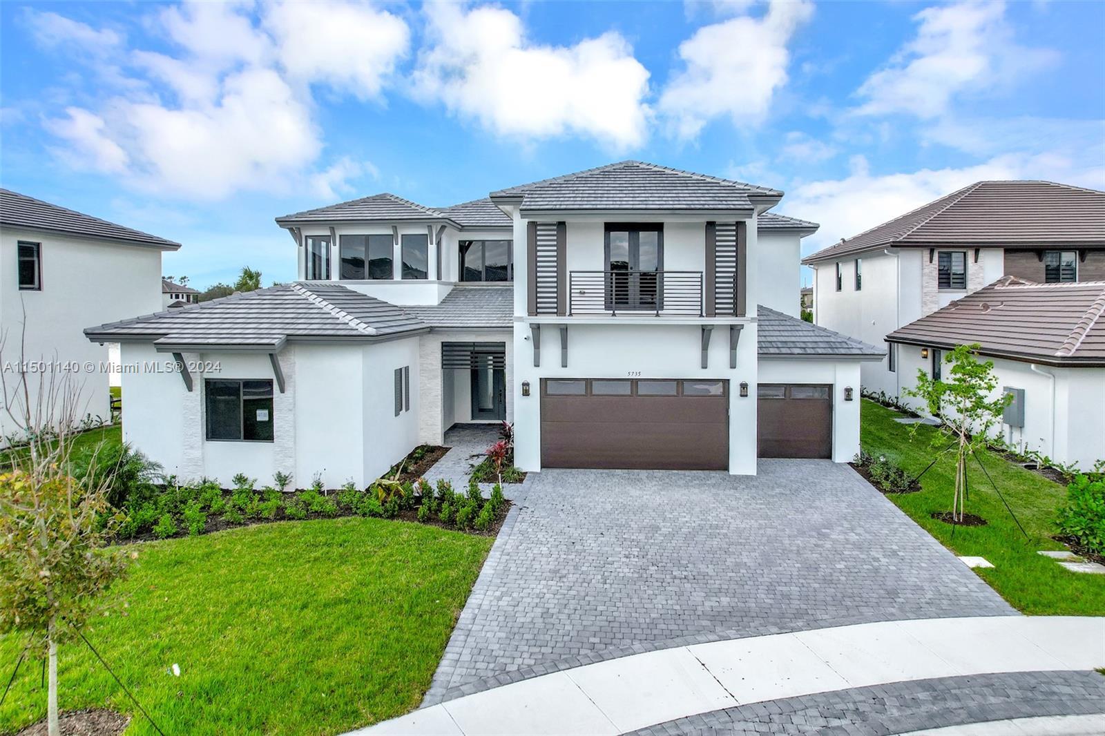 Picture of 5735 SW 104Th Ter, Cooper City, FL 33328