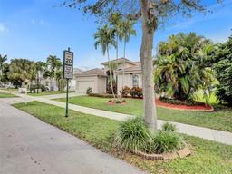 Picture of 2835 Fairways Dr, Homestead, FL 33035