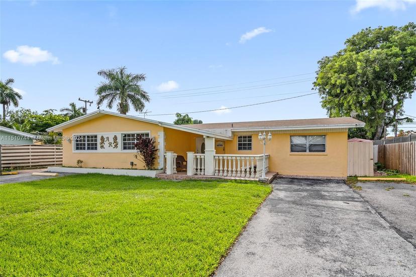 Picture of 18780 Lenaire Dr, Cutler Bay FL 33157