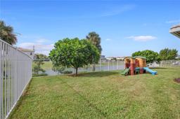 Picture of 4534 Greenway Dr, Hollywood, FL 33021