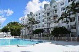 Picture of 488 NW 165Th St Rd # 614, Miami, FL 33169