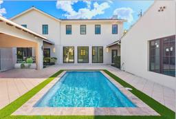 Picture of 638 Escobar Ave, Coral Gables, FL 33134