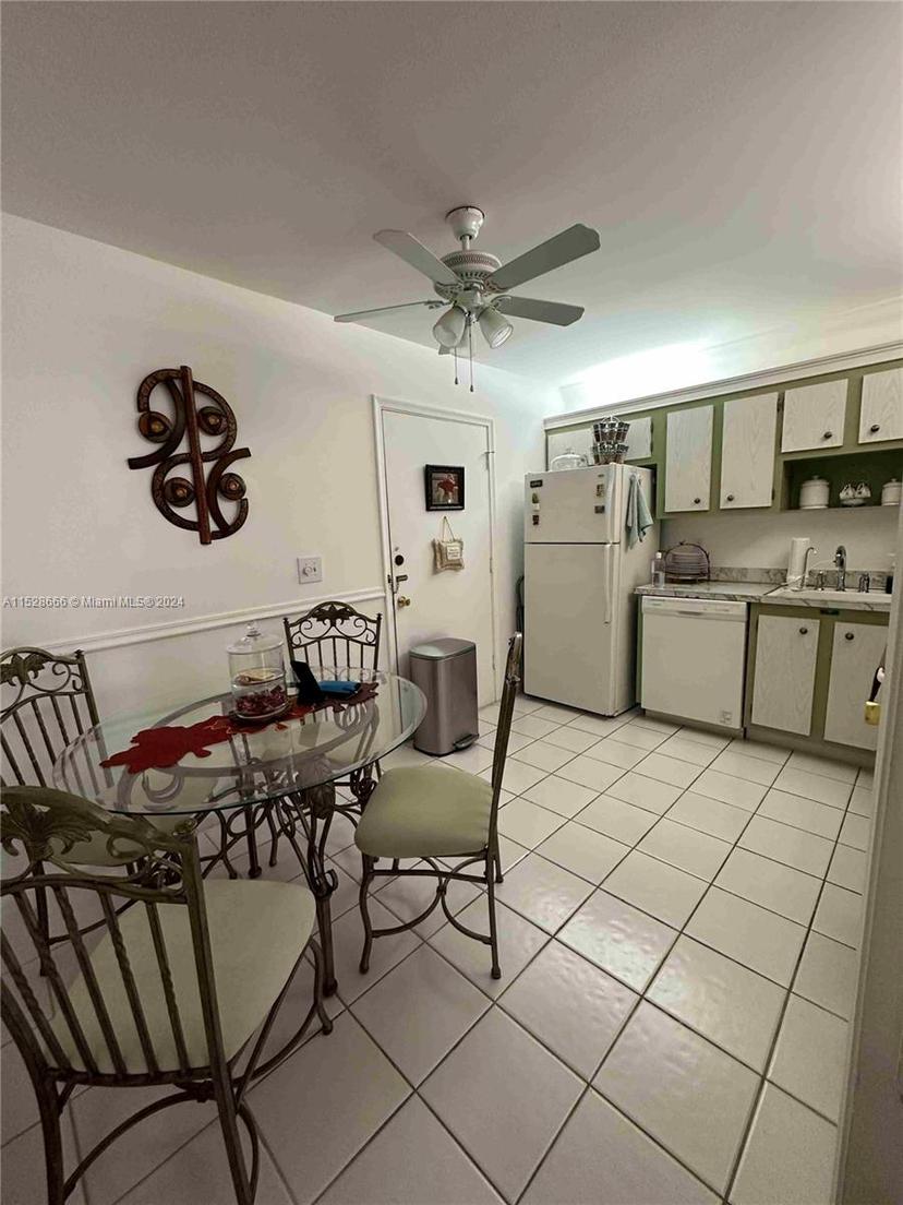 Picture of 2061 NW 47Th Ter # 312, Lauderhill FL 33313