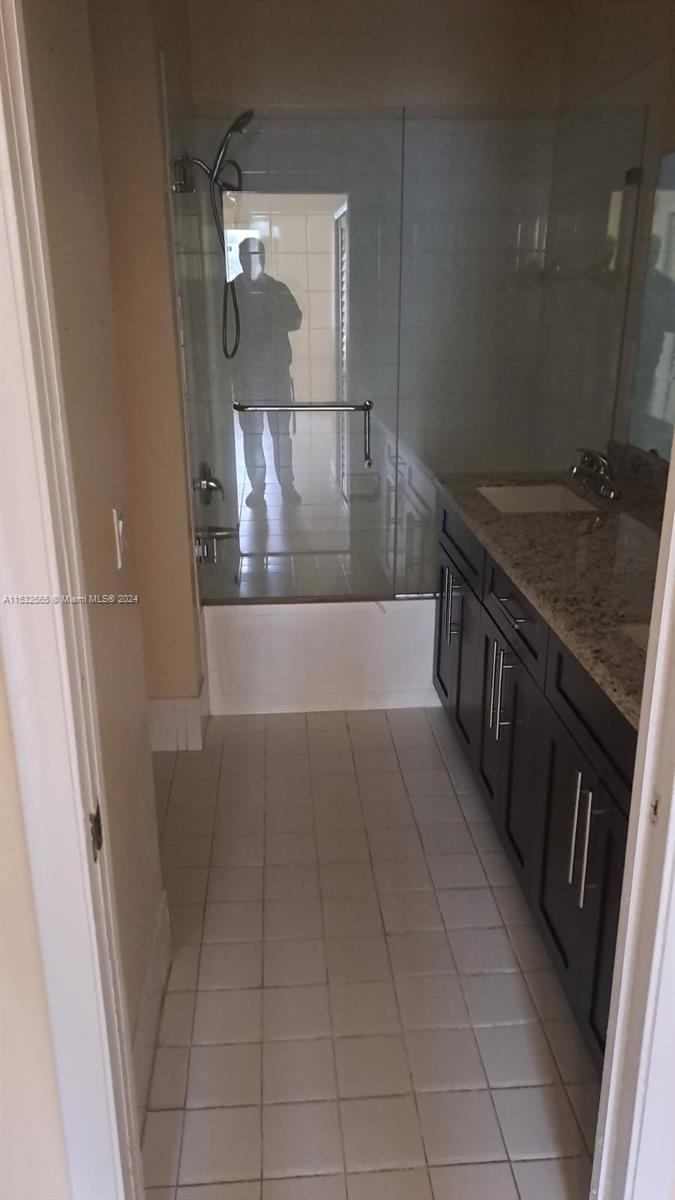 Picture of 2014 Shoma Dr # 173, Royal Palm Beach FL 33414