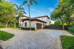 Picture of 8675 SW 122Nd St, Miami, FL 33156