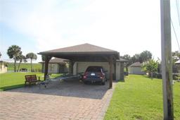 Picture of 1122 Oak Street, Bulkhead Ridge, FL 34974