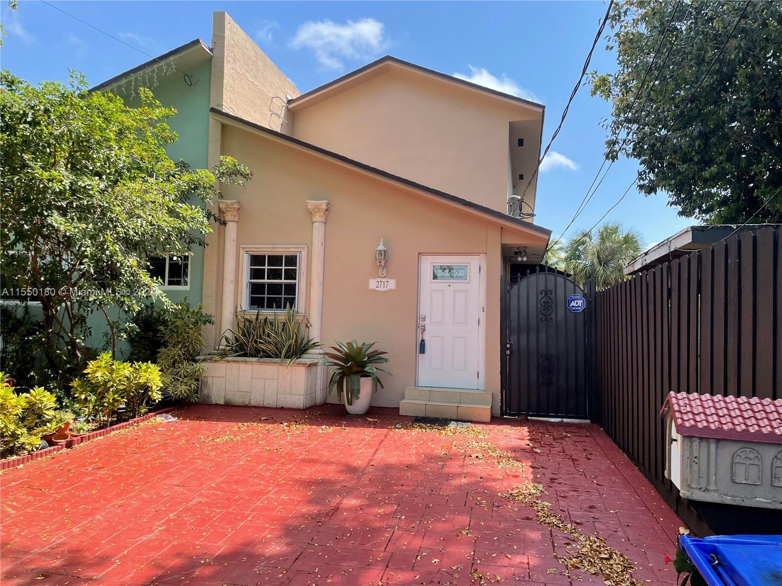 Picture of 2717 SW 32Nd Ave, Miami, FL 33133