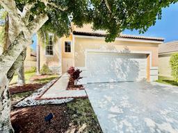 Picture of 1031 Briar Ridge Rd, Weston, FL 33327