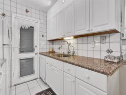 Picture of 17090 NE 14Th Ave # 104, North Miami Beach, FL 33162