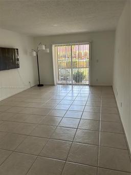 Picture of 257 S Cypress Rd # 410, Pompano Beach, FL 33060