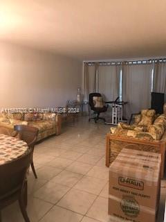 Picture of 1301 NE 191St St # F306, Miami, FL 33179