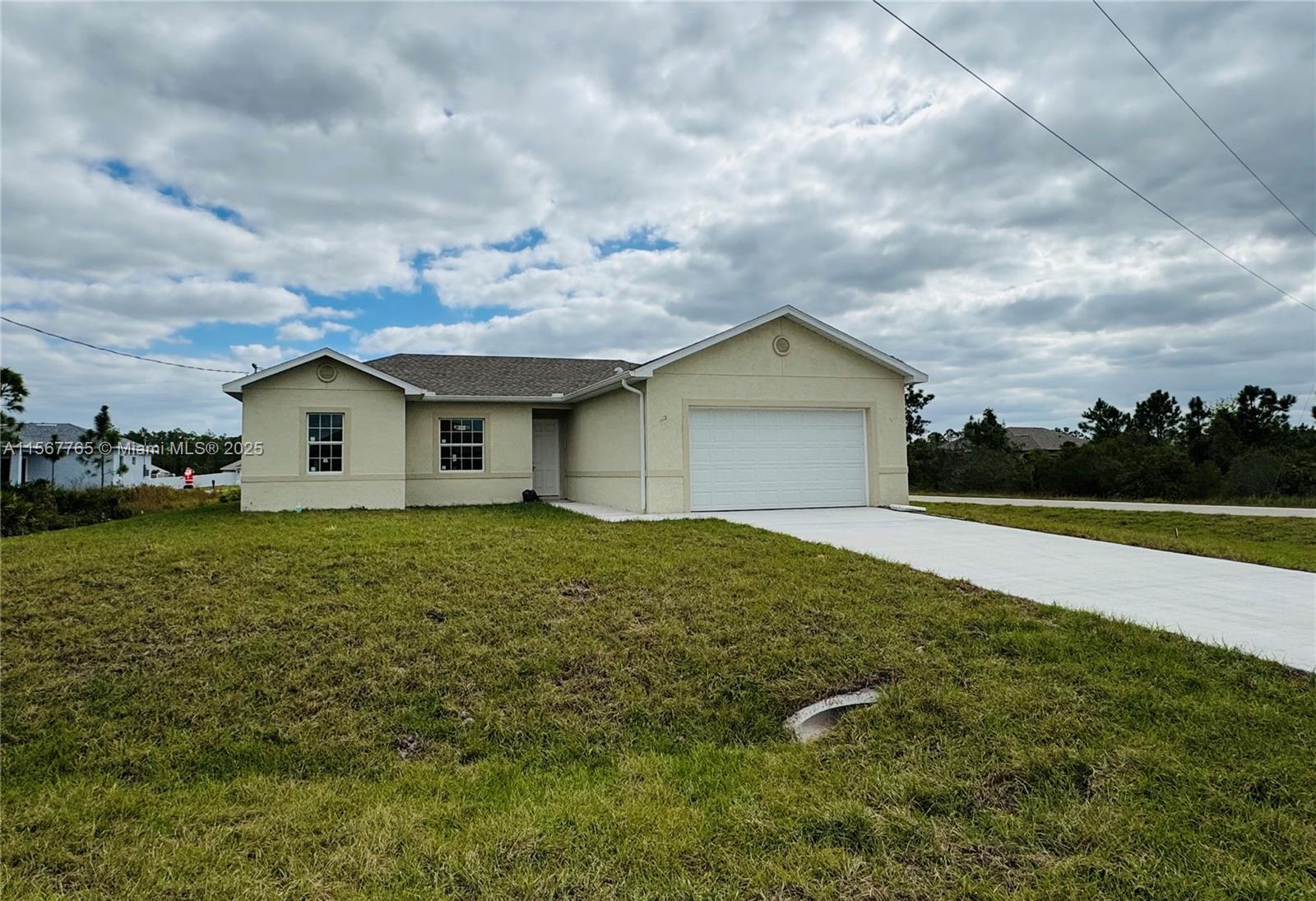 Picture of 1926 Zombar Ct, Lehigh Acres, FL 33972