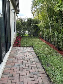 Picture of 5506 Useppa Dr, Ave Maria, FL 34142