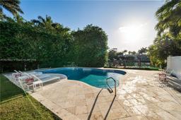 Picture of 6320 Allison Rd, Miami Beach, FL 33141