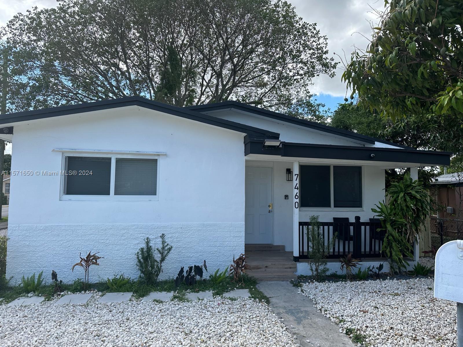 Picture of 7460 NW 17Th Ave, Miami, FL 33147