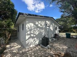 Picture of 7460 NW 17Th Ave, Miami, FL 33147