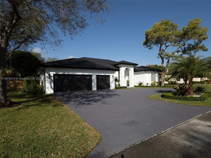 Picture of 18500 SW 78th Pl, Cutler Bay FL 33157