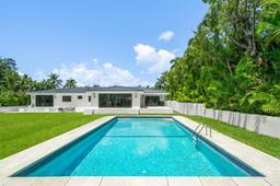 Picture of 3633 Flamingo Dr, Miami Beach, FL 33140