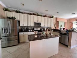 Picture of 113 Bella Vista Way, Royal Palm Beach, FL 33411