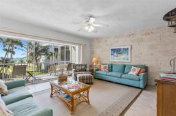 Picture of 140 Aregood Ln # C2, Plantation Key, FL 33036