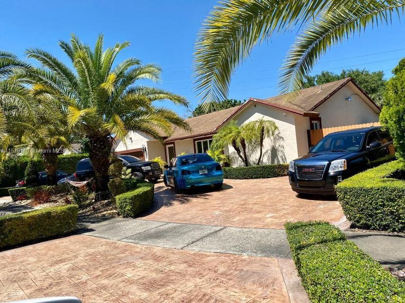 Picture of 1695 N Bluebird Ln N Bluebird Ln, Homestead FL 33035