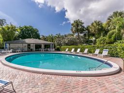 Picture of 1460 Sheridan St # 15D, Hollywood, FL 33020