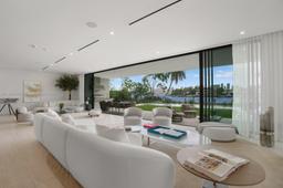 Picture of 310 W Dilido Dr, Miami Beach, FL 33139